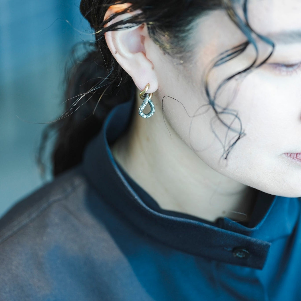 humフープピアス*HUMETE COLLECTION*K18WG 解き放っ