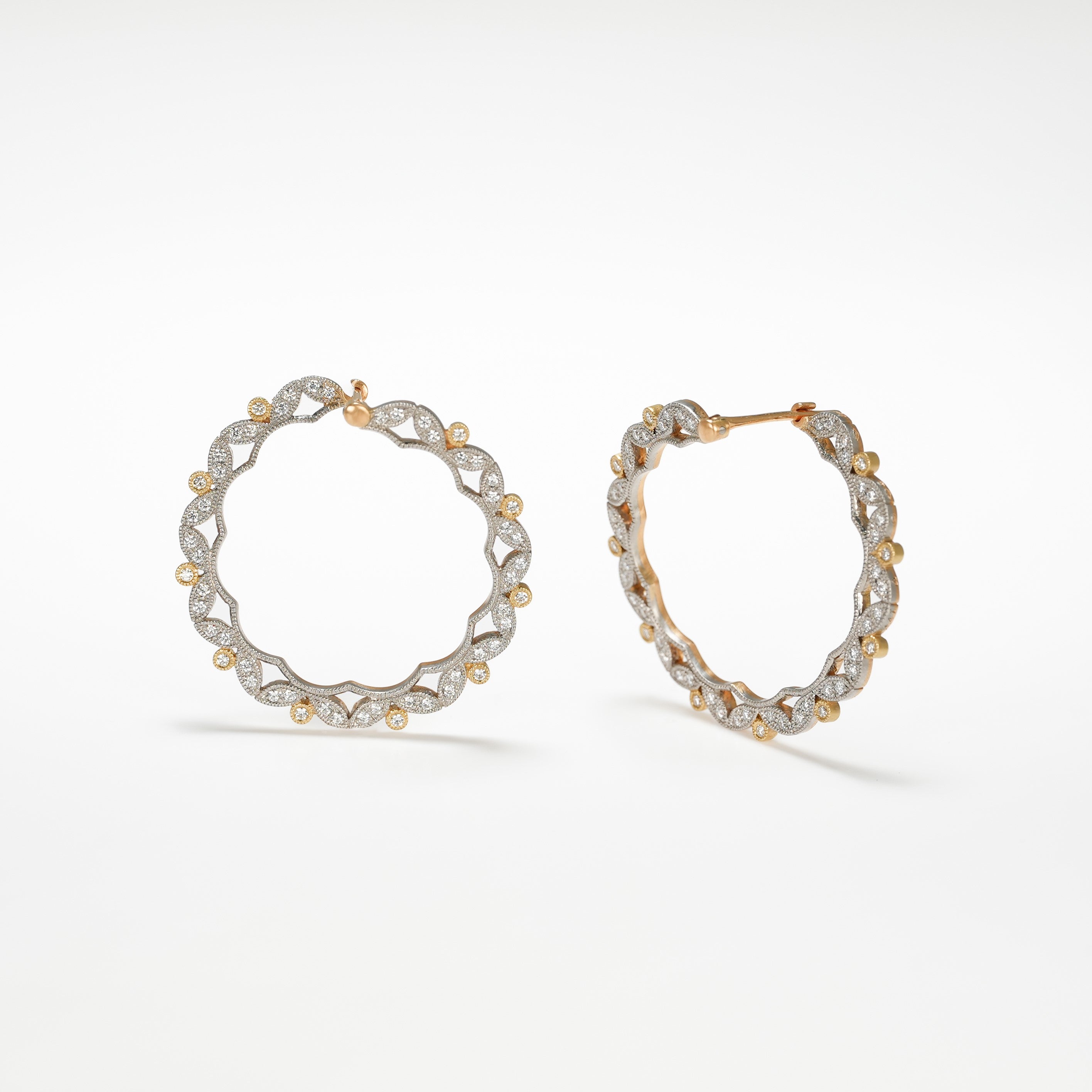 LACE COLLECTION ’GARLAND' PIERCED EARRINGS [la-P285]