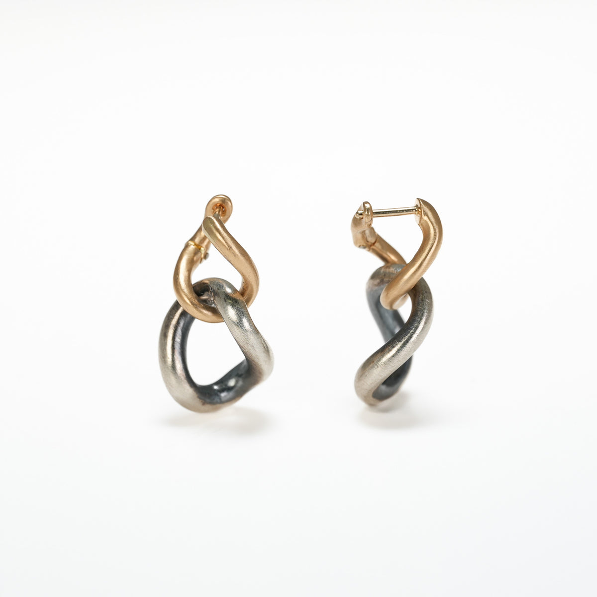 hum ハム HUMETE GRADATION CHAIN PIERCED EARRINGS et-P127  